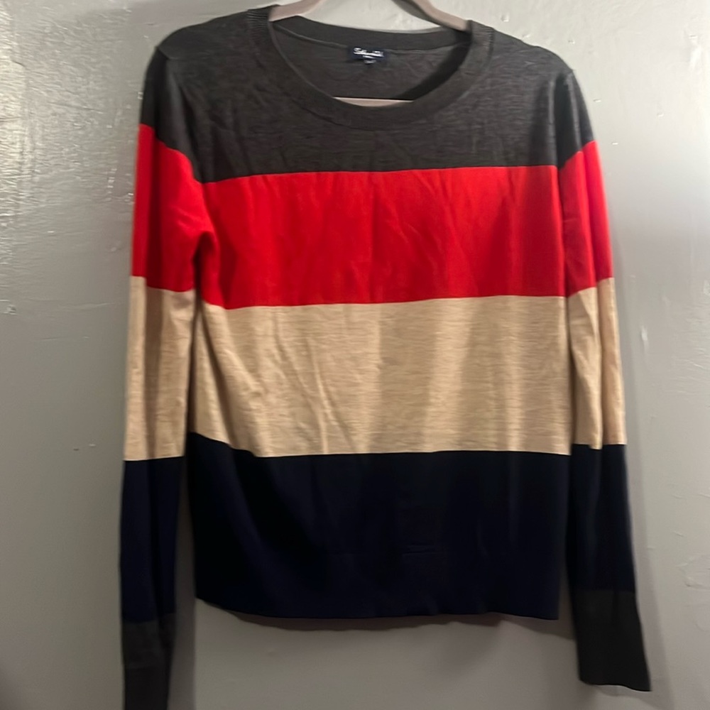 Small girls dark gray reed tan dark blue used